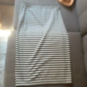 Size M Max Studio Long skirt